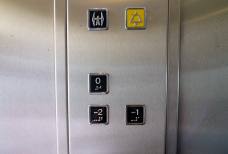 Stazione di Laives - Ascensore